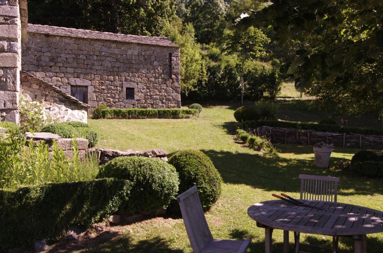 Bed and Breakfast Bérard à Saint-Julien-d'Intres Extérieur photo