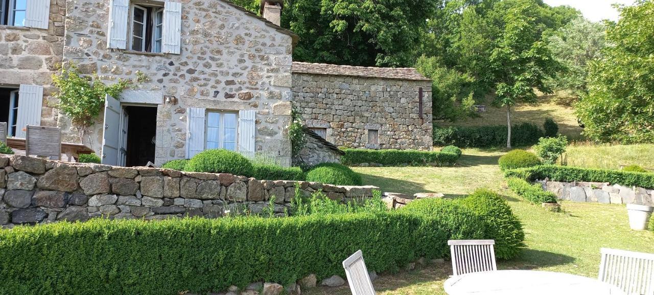 Bed and Breakfast Bérard à Saint-Julien-d'Intres Extérieur photo