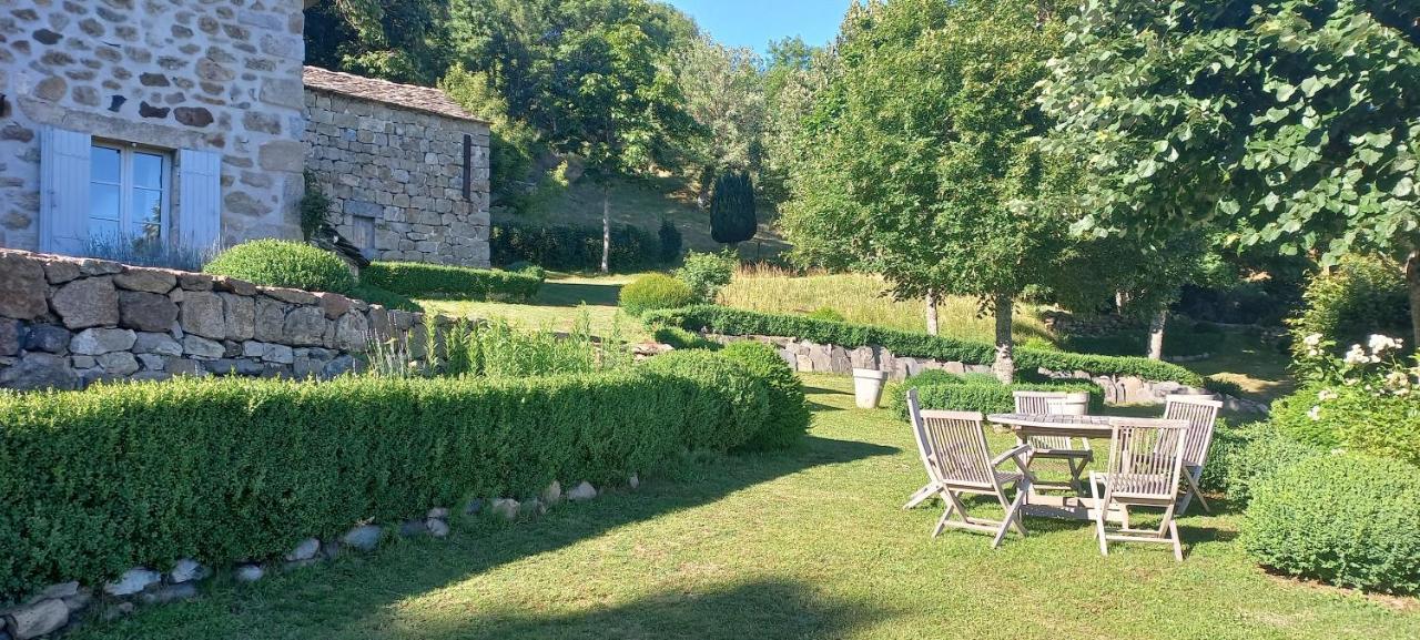Bed and Breakfast Bérard à Saint-Julien-d'Intres Extérieur photo