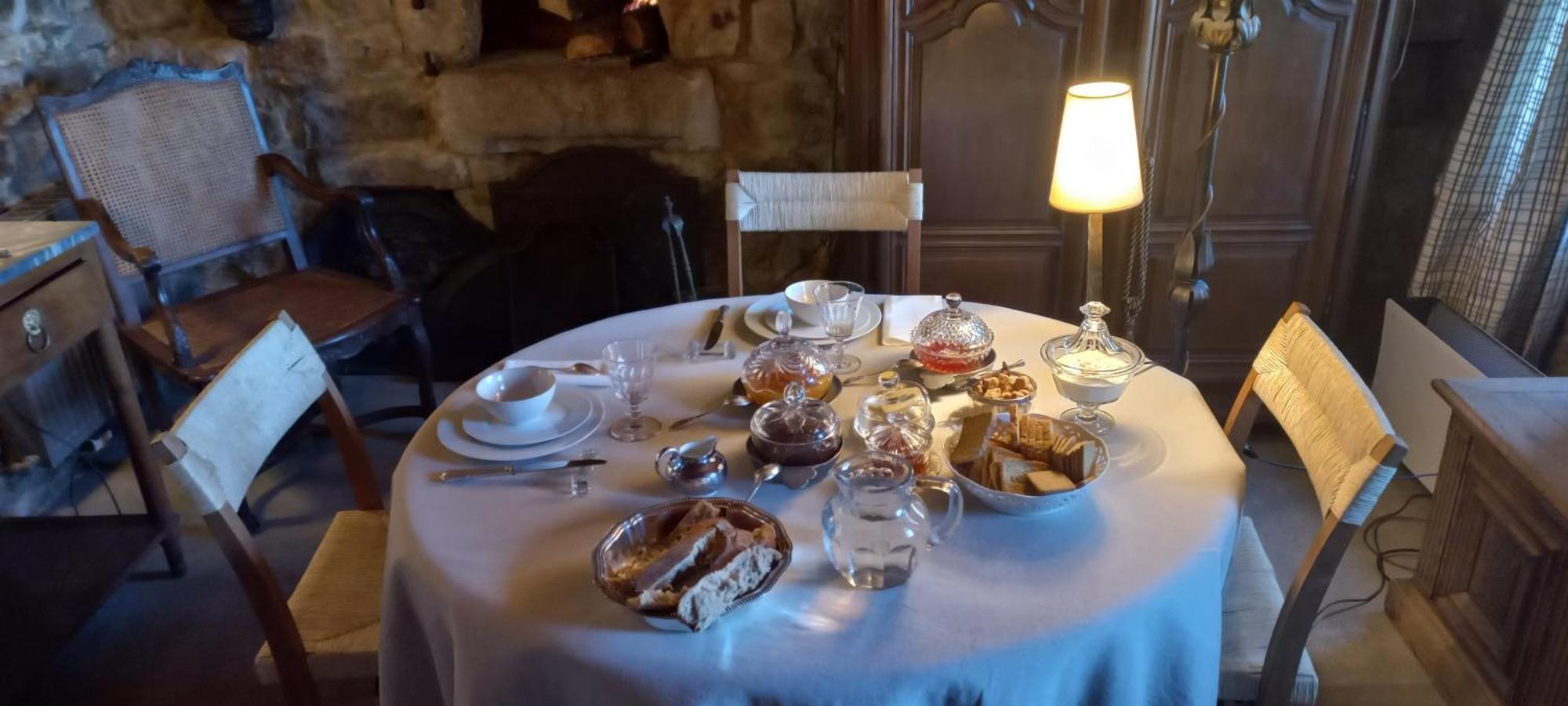 Bed and Breakfast Bérard à Saint-Julien-d'Intres Extérieur photo